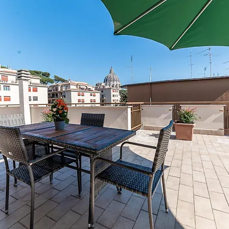 Consoli Penthouse - Terrace With A View On Saint Peter's *