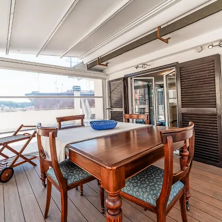 Apartamento Consoli Penthouse - Terrace With A View On Saint Peter's