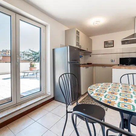 Consoli Penthouse - Terrace With A View On Saint Peter's Roma